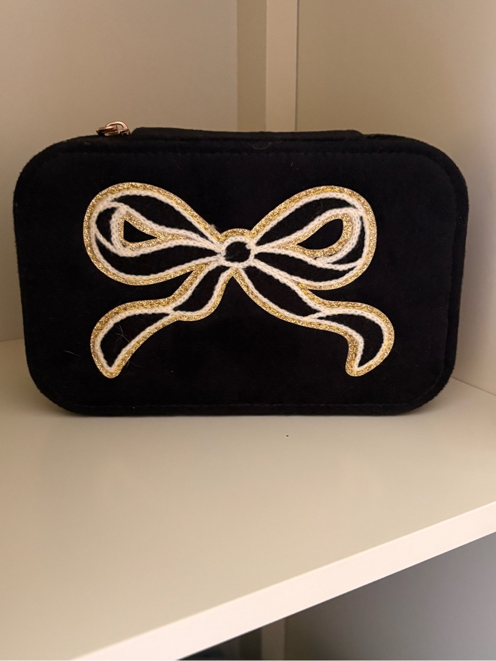Gloss & Glo Black Velvet Jewelry Case with Gold Hardware